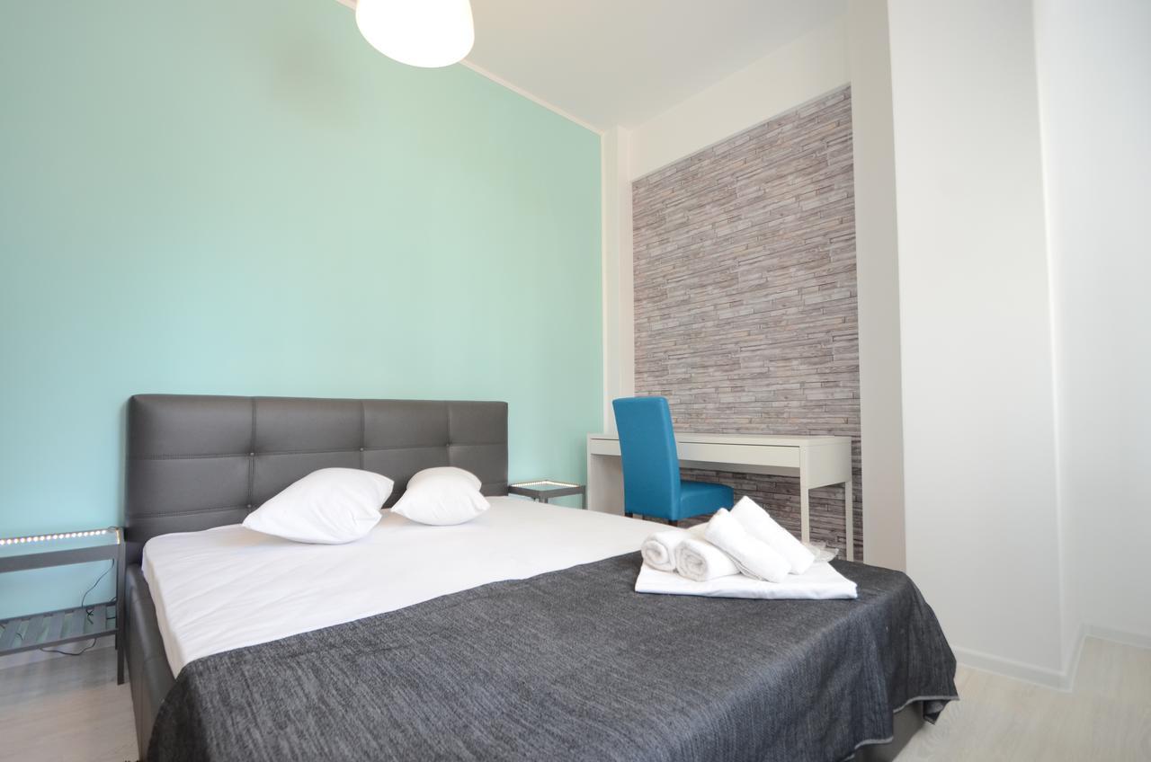 בוקרשט Uptown Residence Apartments מראה חיצוני תמונה