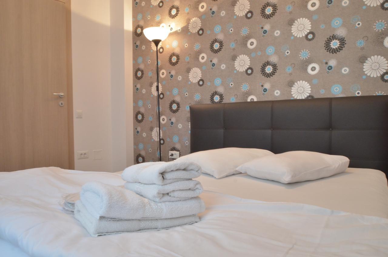 בוקרשט Uptown Residence Apartments מראה חיצוני תמונה