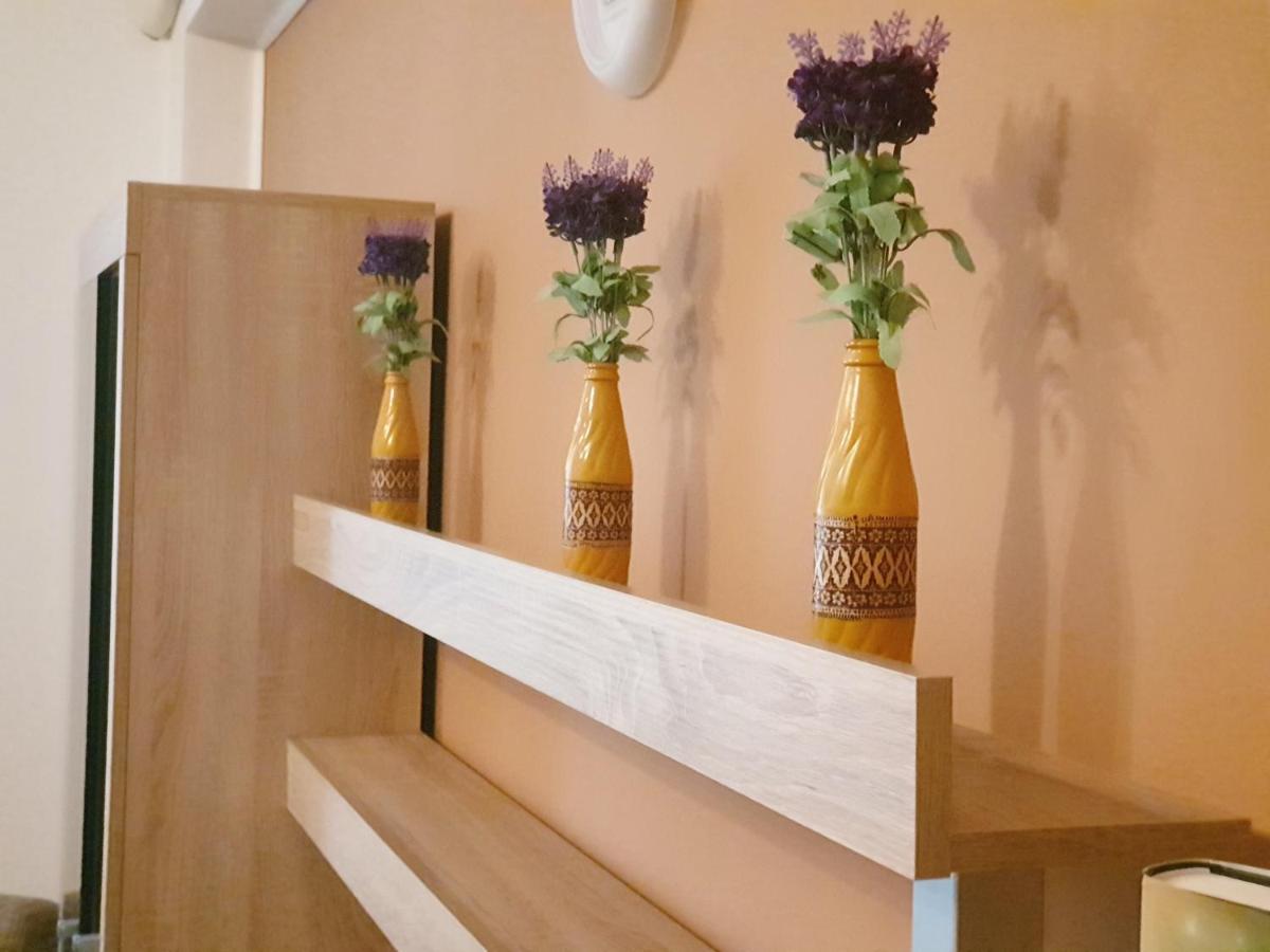 בוקרשט Uptown Residence Apartments מראה חיצוני תמונה